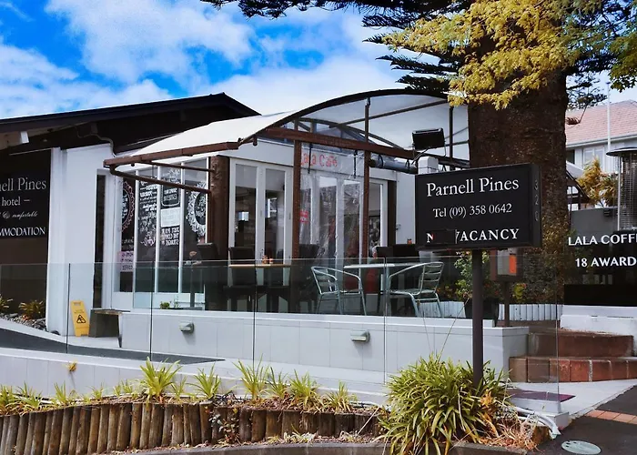 Parnell Pines Hotel